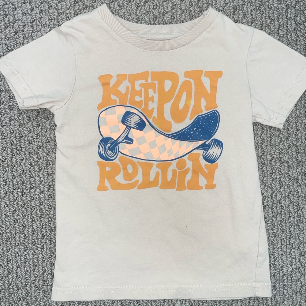 Cotton on Kids- Keep on rollin graphic tee 3T